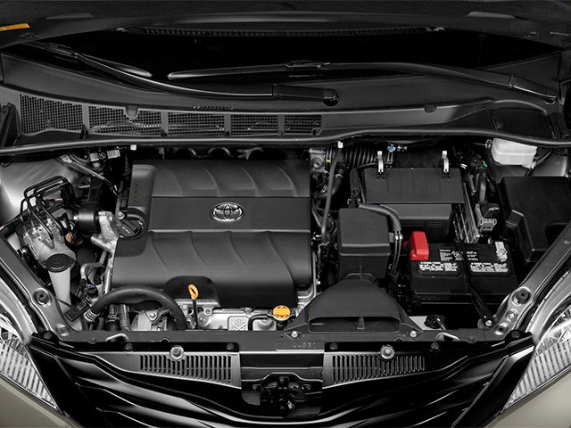 2014 toyota sienna limited v6
