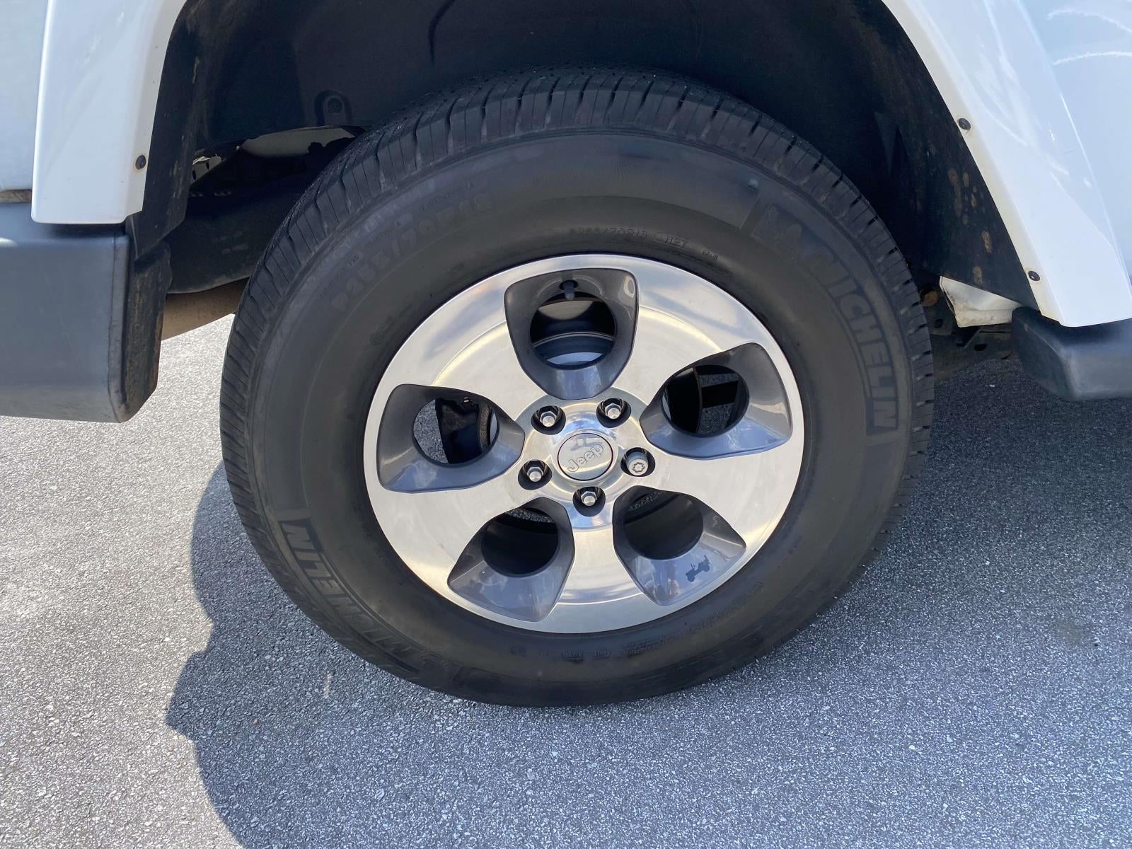 2018 Jeep Wrangler JK Sahara
