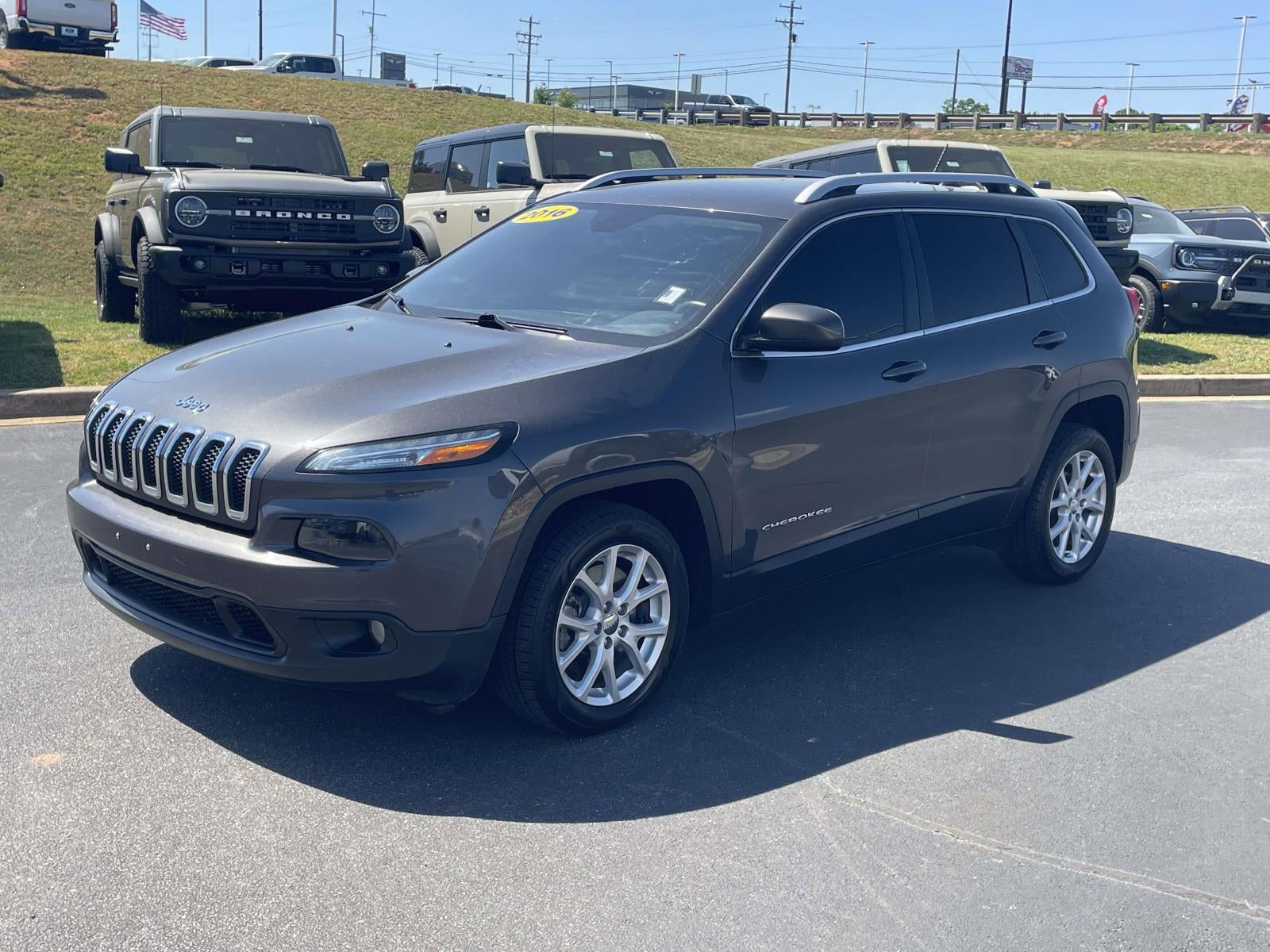 2016 Jeep Cherokee Latitude