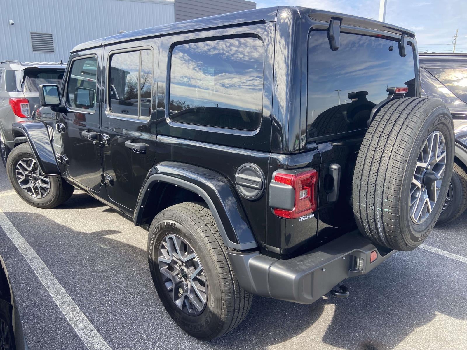 2024 Jeep Wrangler Sahara