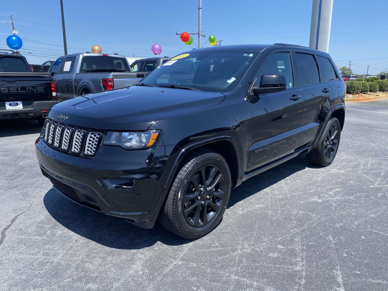 2021 Jeep Grand Cherokee Laredo X