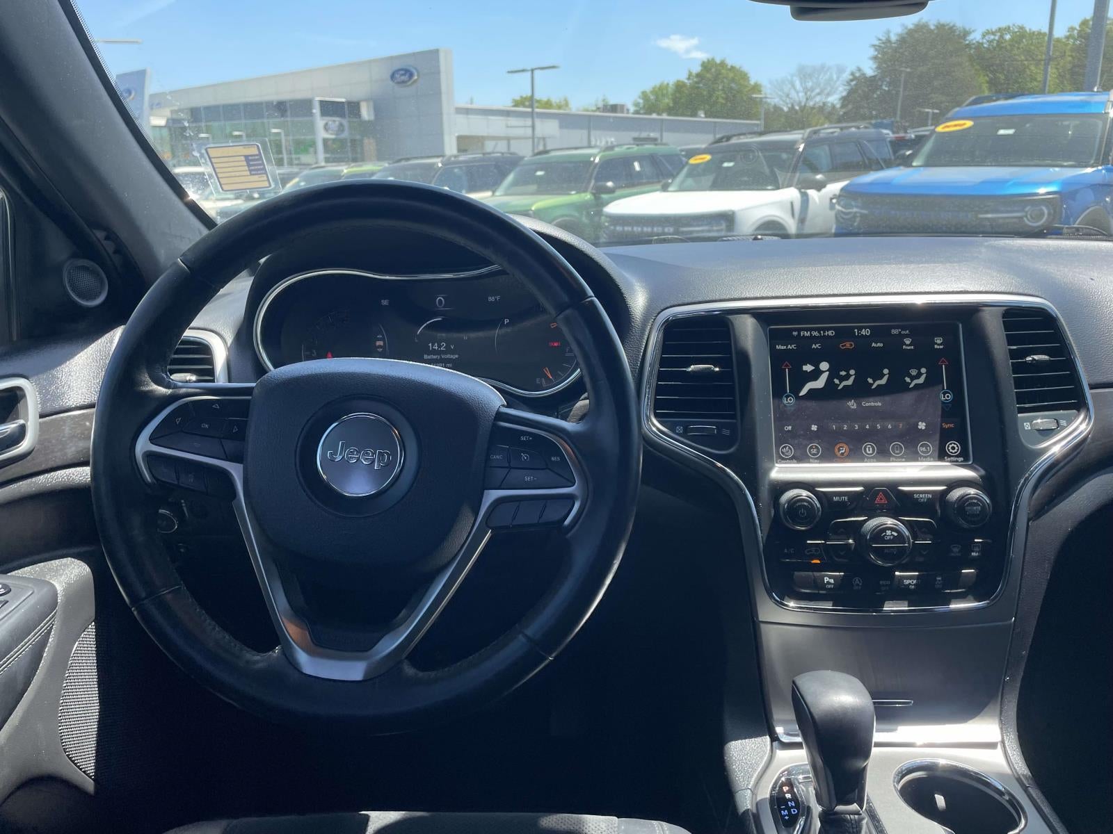 2018 Jeep Grand Cherokee Laredo E