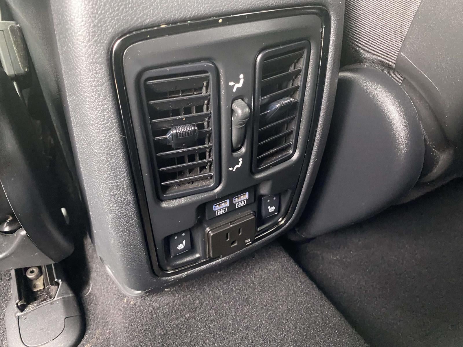 2020 Jeep Grand Cherokee Overland
