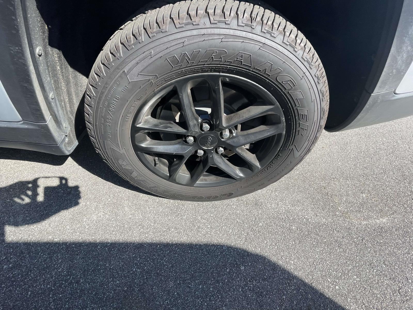 2021 Jeep Grand Cherokee L Laredo