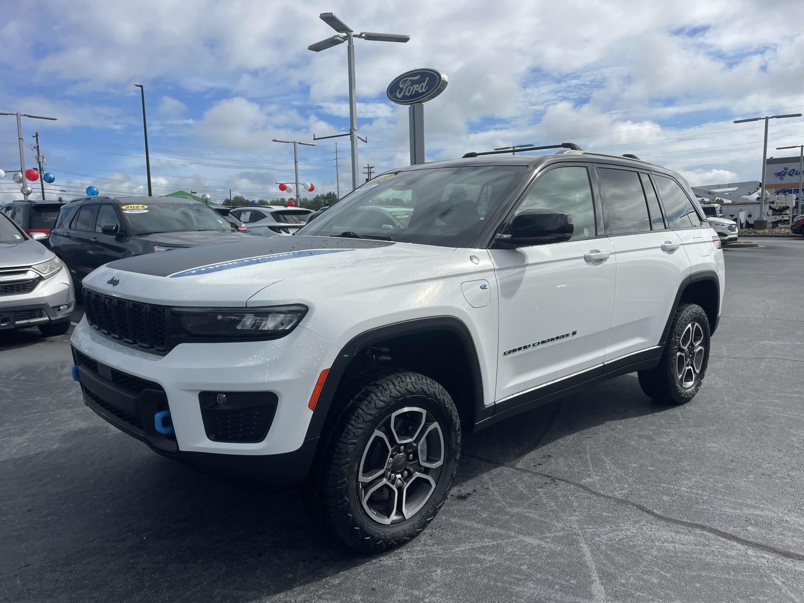 2022 Jeep Grand Cherokee Trailhawk 4xe