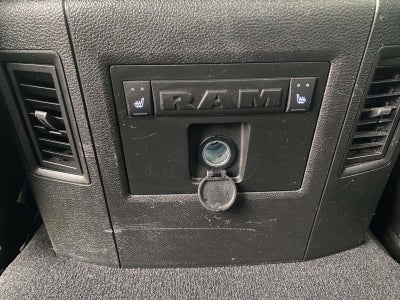 2019 RAM 1500 Classic Laramie