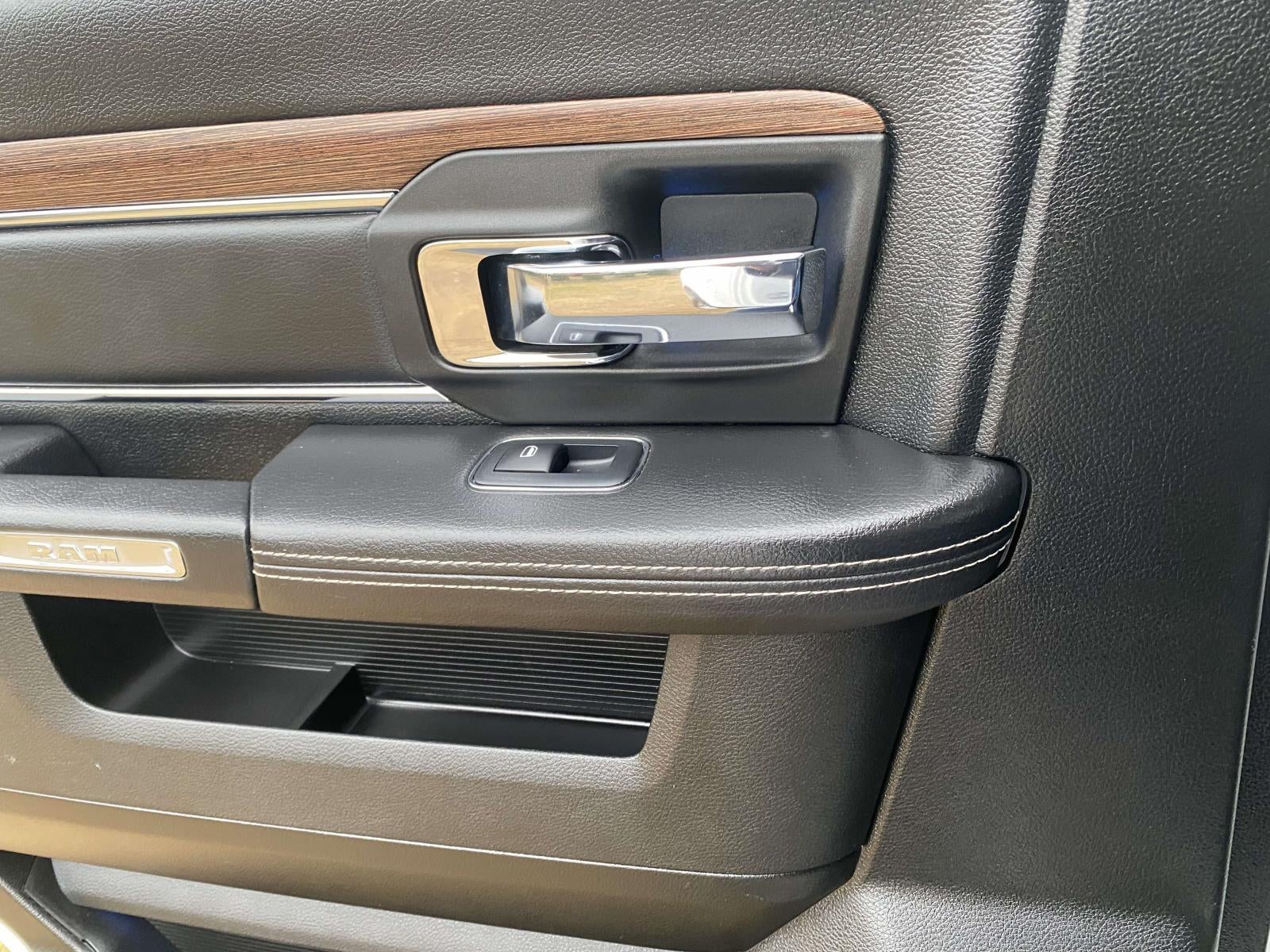 2019 RAM 1500 Classic Laramie