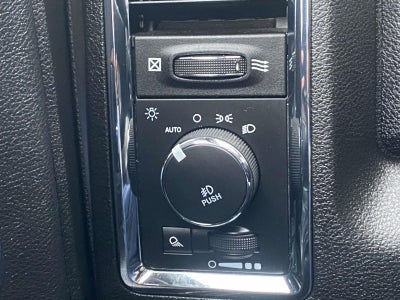 2019 RAM 1500 Classic Laramie