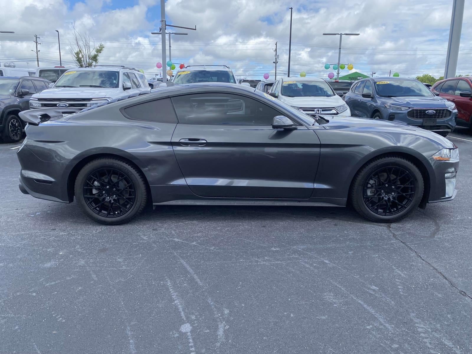 2020 Ford Mustang EcoBoost