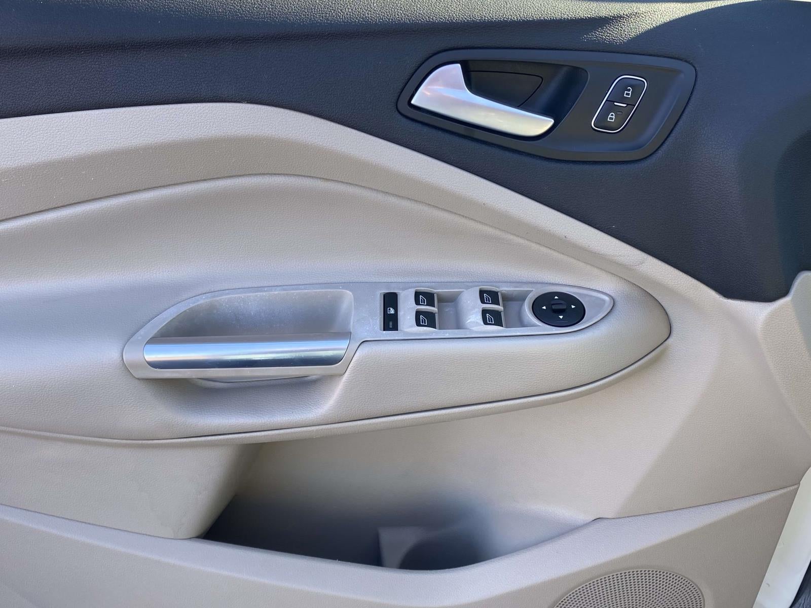 2017 Ford C-Max Hybrid SE