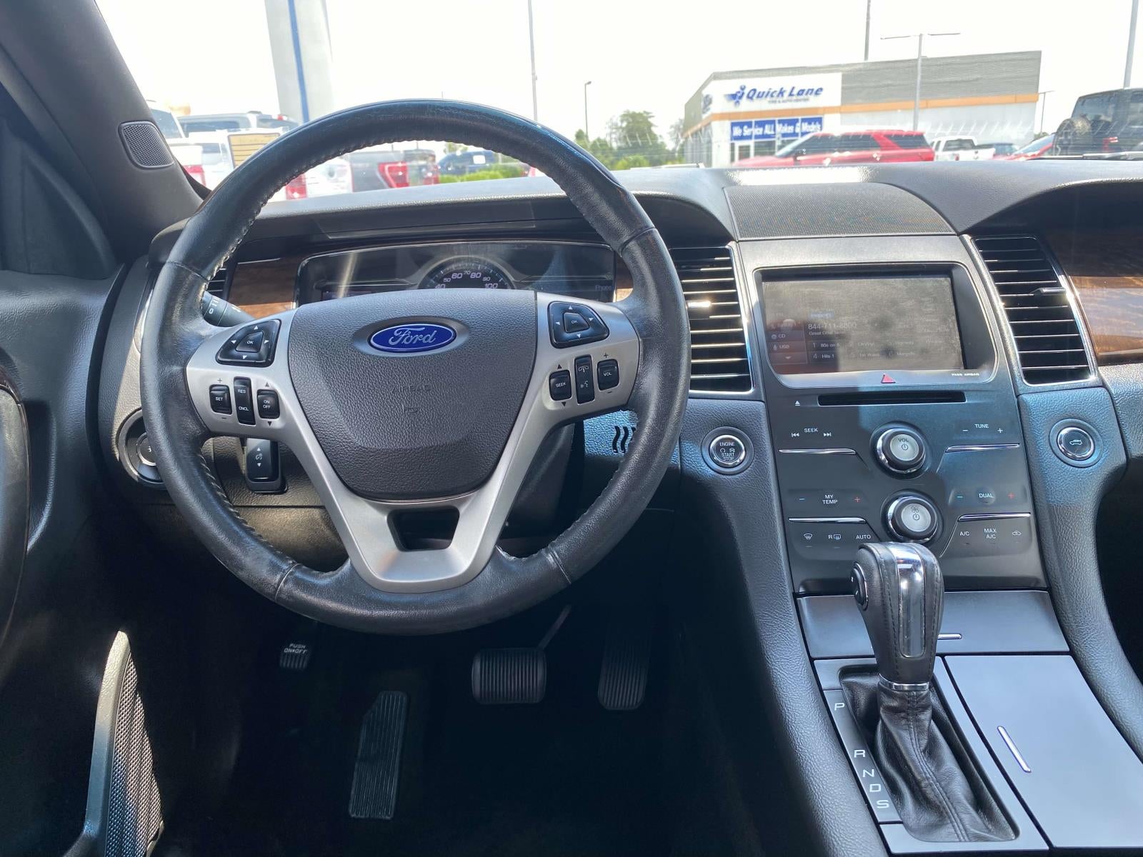 2015 Ford Taurus Limited