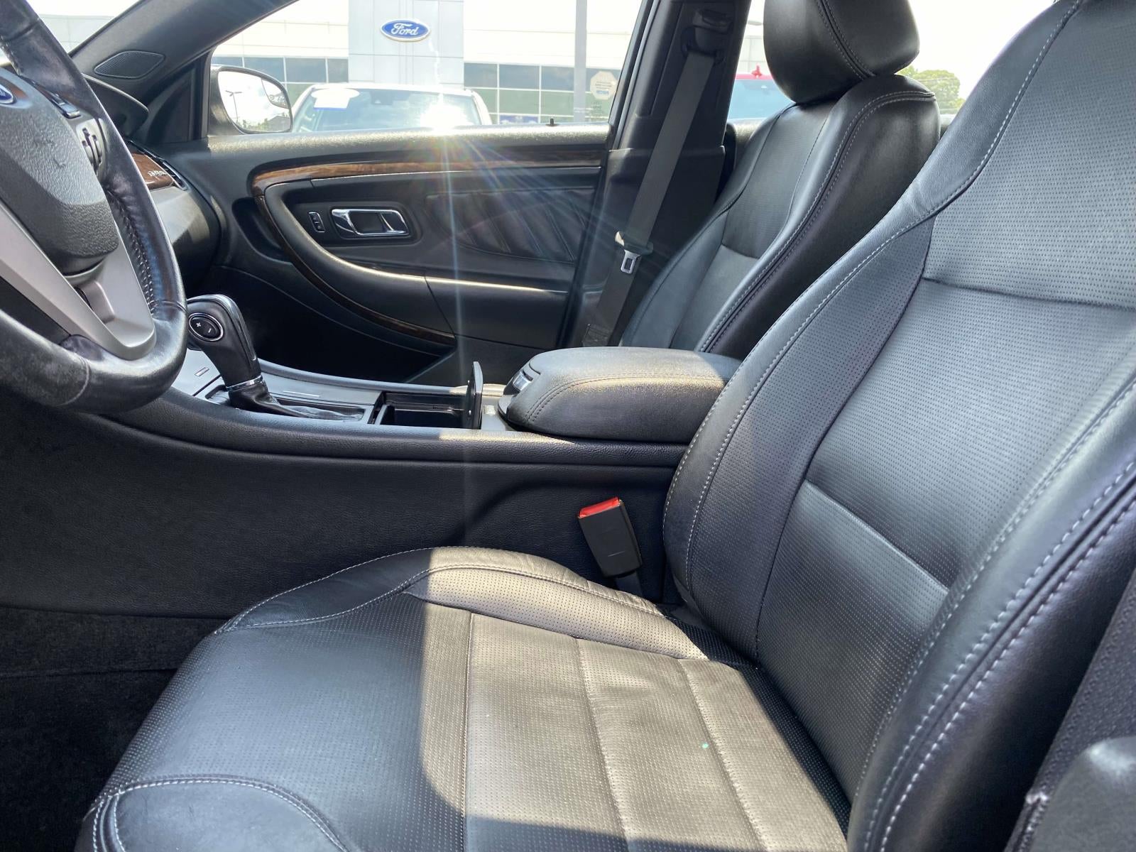 2015 Ford Taurus Limited