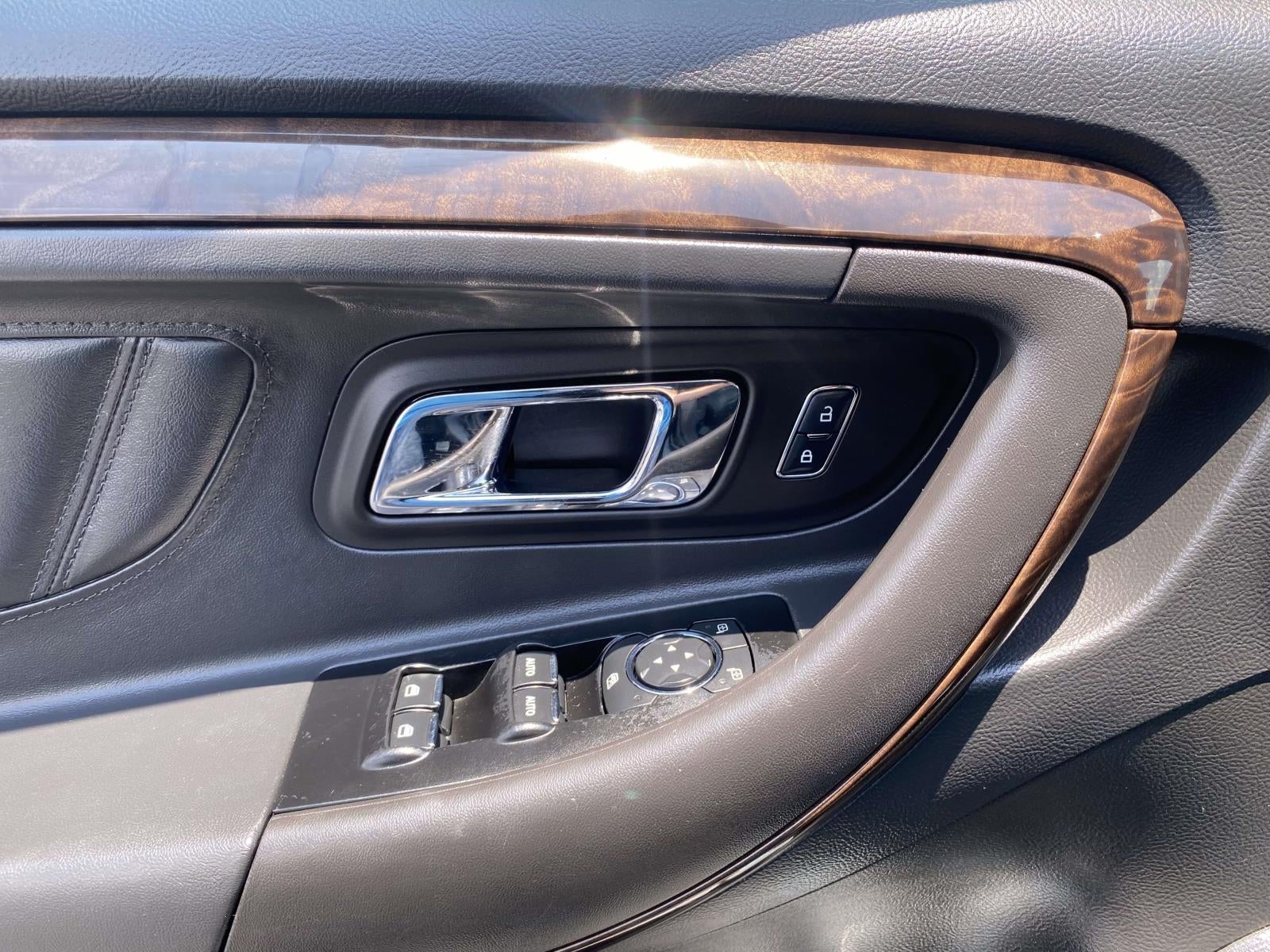 2015 Ford Taurus Limited