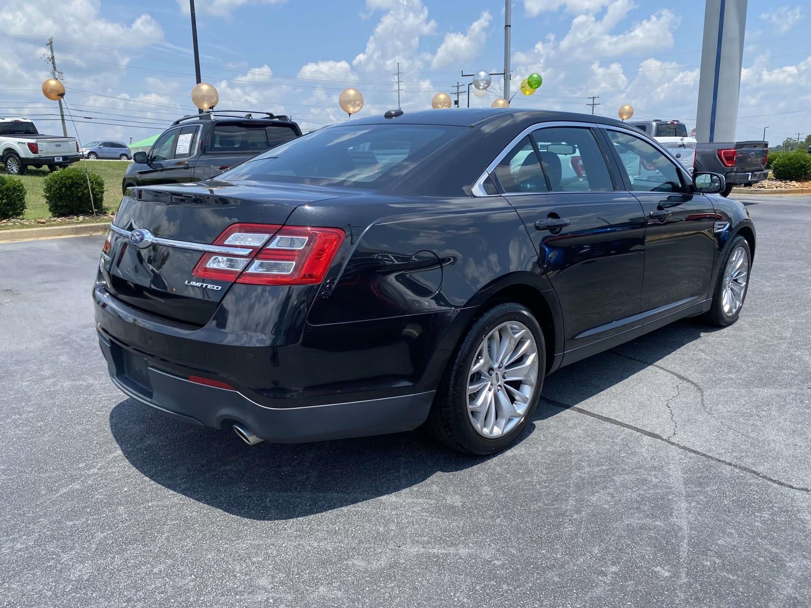 2015 Ford Taurus Limited
