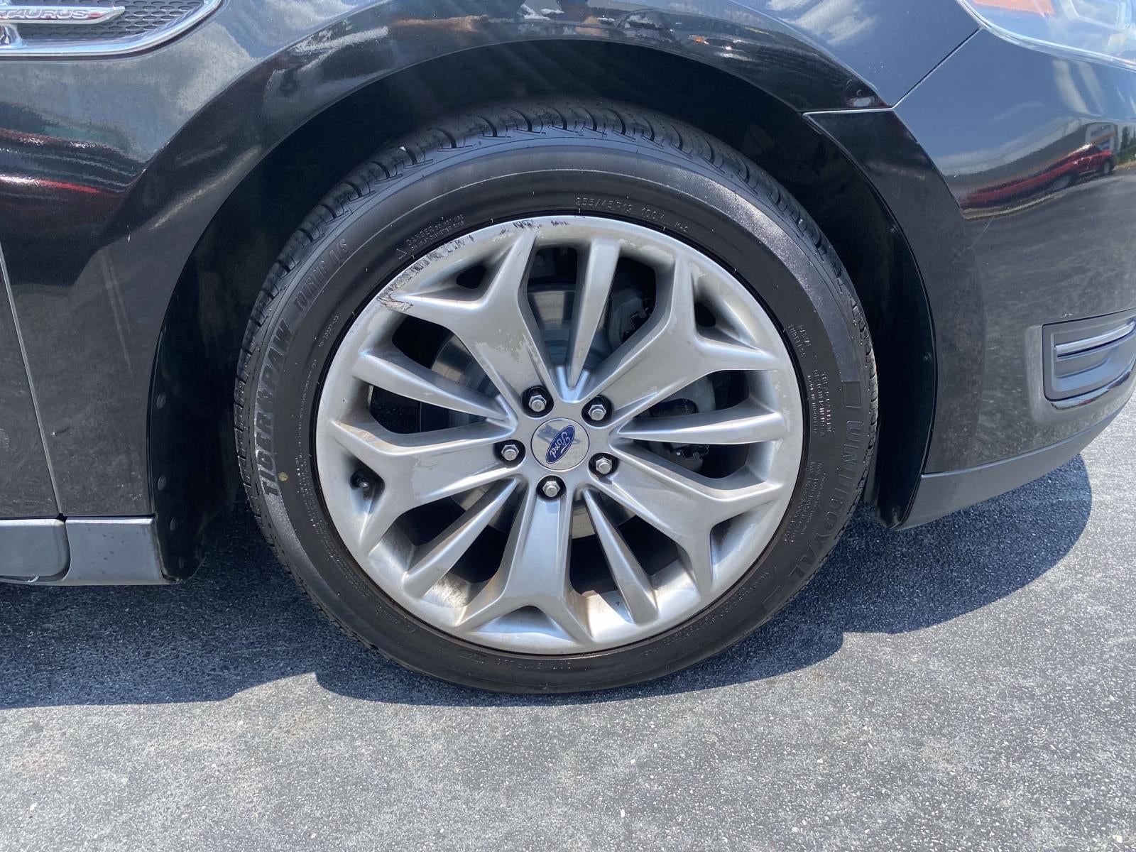 2015 Ford Taurus Limited