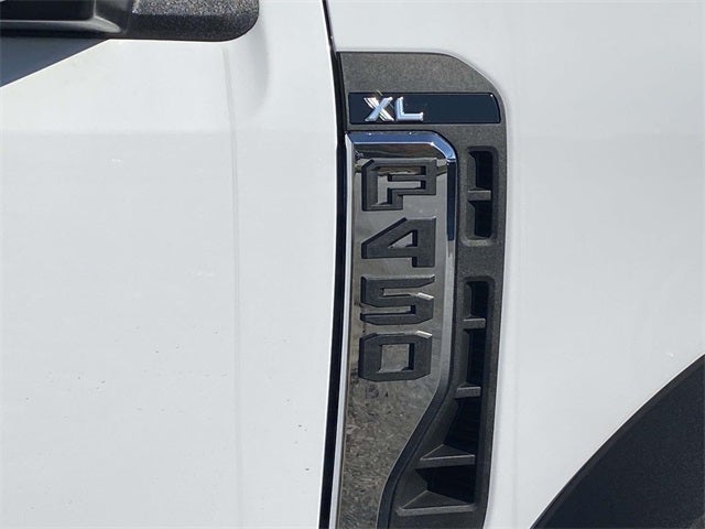 2025 Ford F-450SD XL DRW