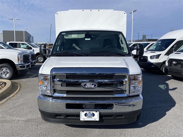 2026 Ford E-350SD Base Cutaway