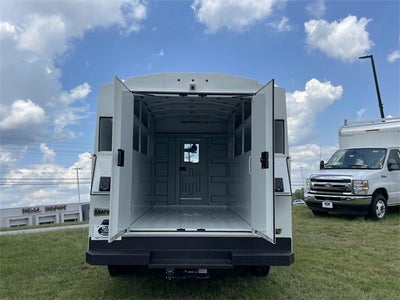 2026 Ford E-350SD Base Cutaway