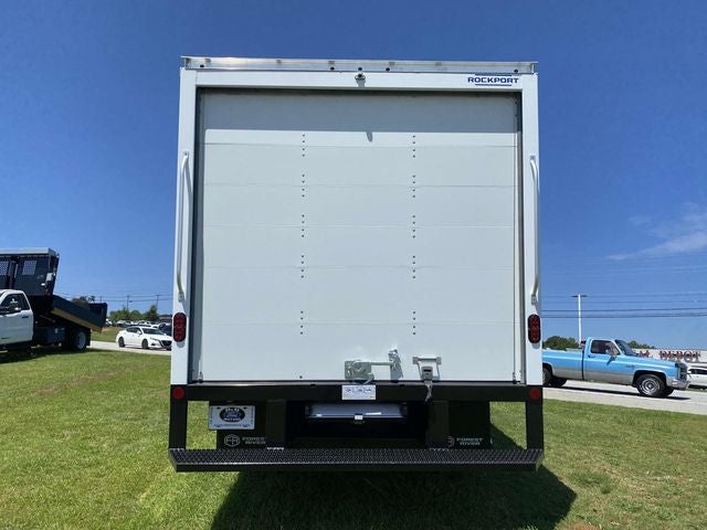2027 Ford E-450SD Base