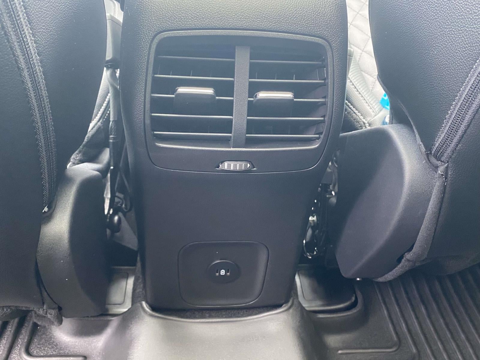 2024 Ford Escape Plug-In Hybrid Base