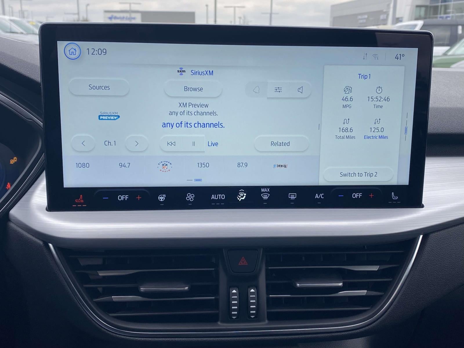 2024 Ford Escape Plug-In Hybrid Base