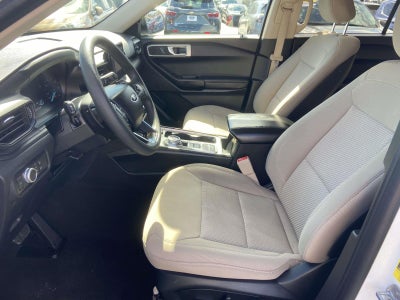 2020 Ford Explorer Base