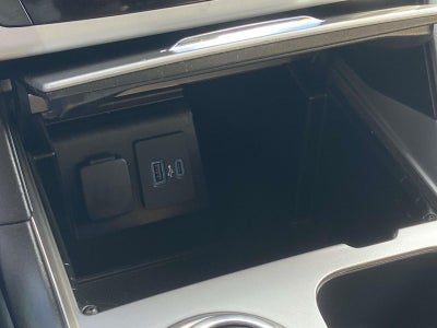 2020 Ford Explorer Base