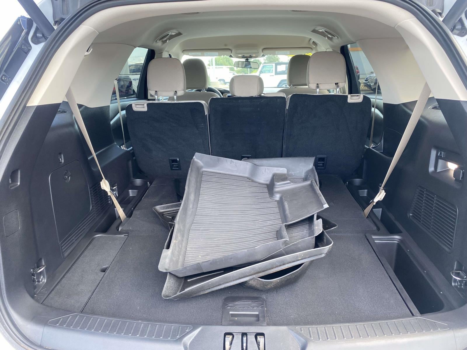 2021 Ford Explorer Base