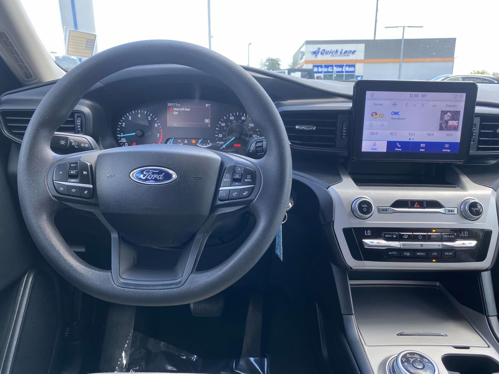 2021 Ford Explorer Base
