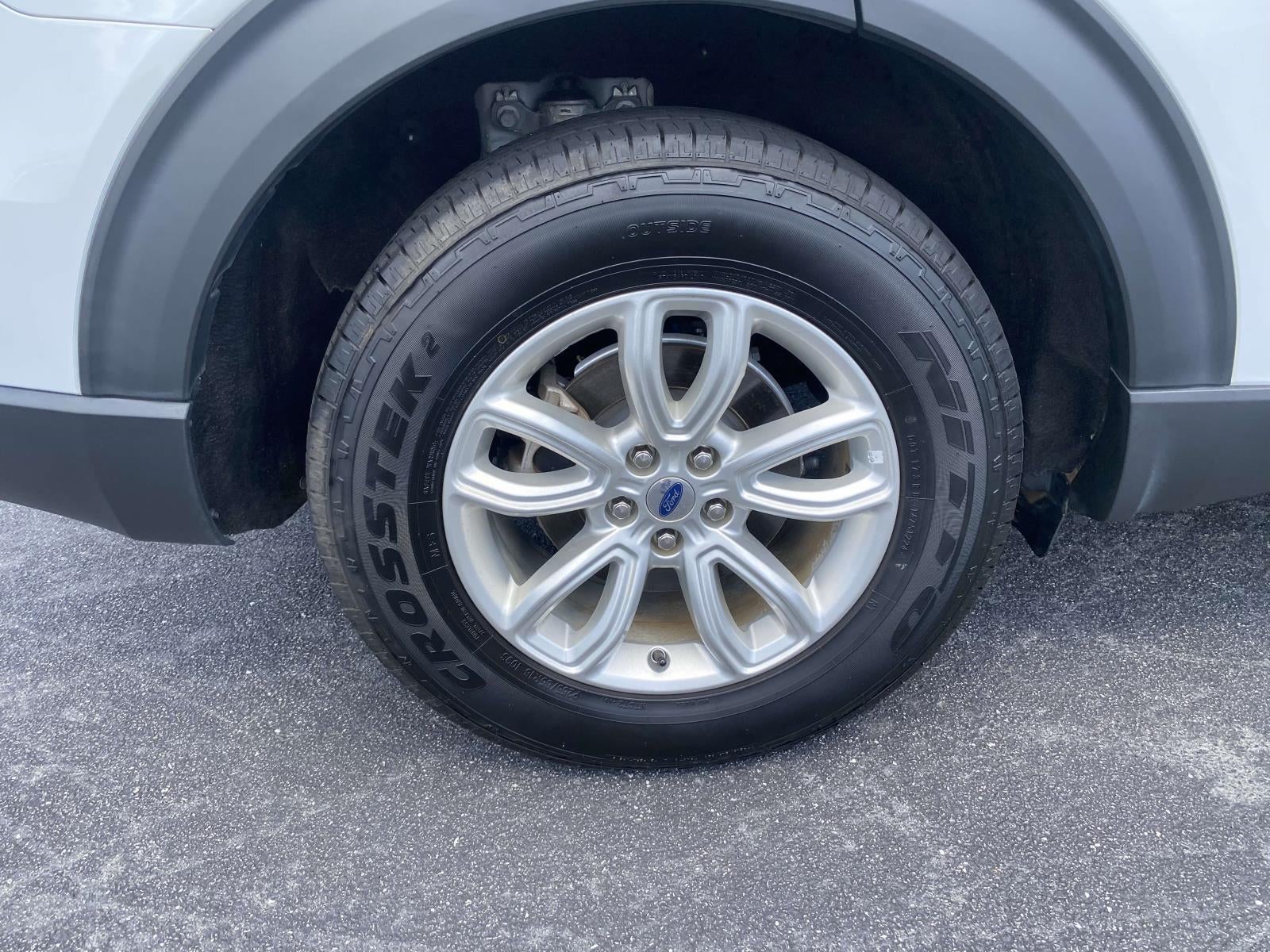2021 Ford Explorer Base