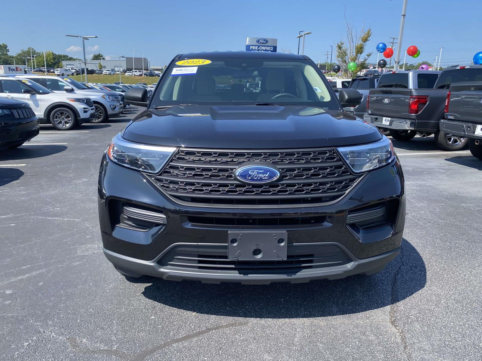 2023 Ford Explorer Base