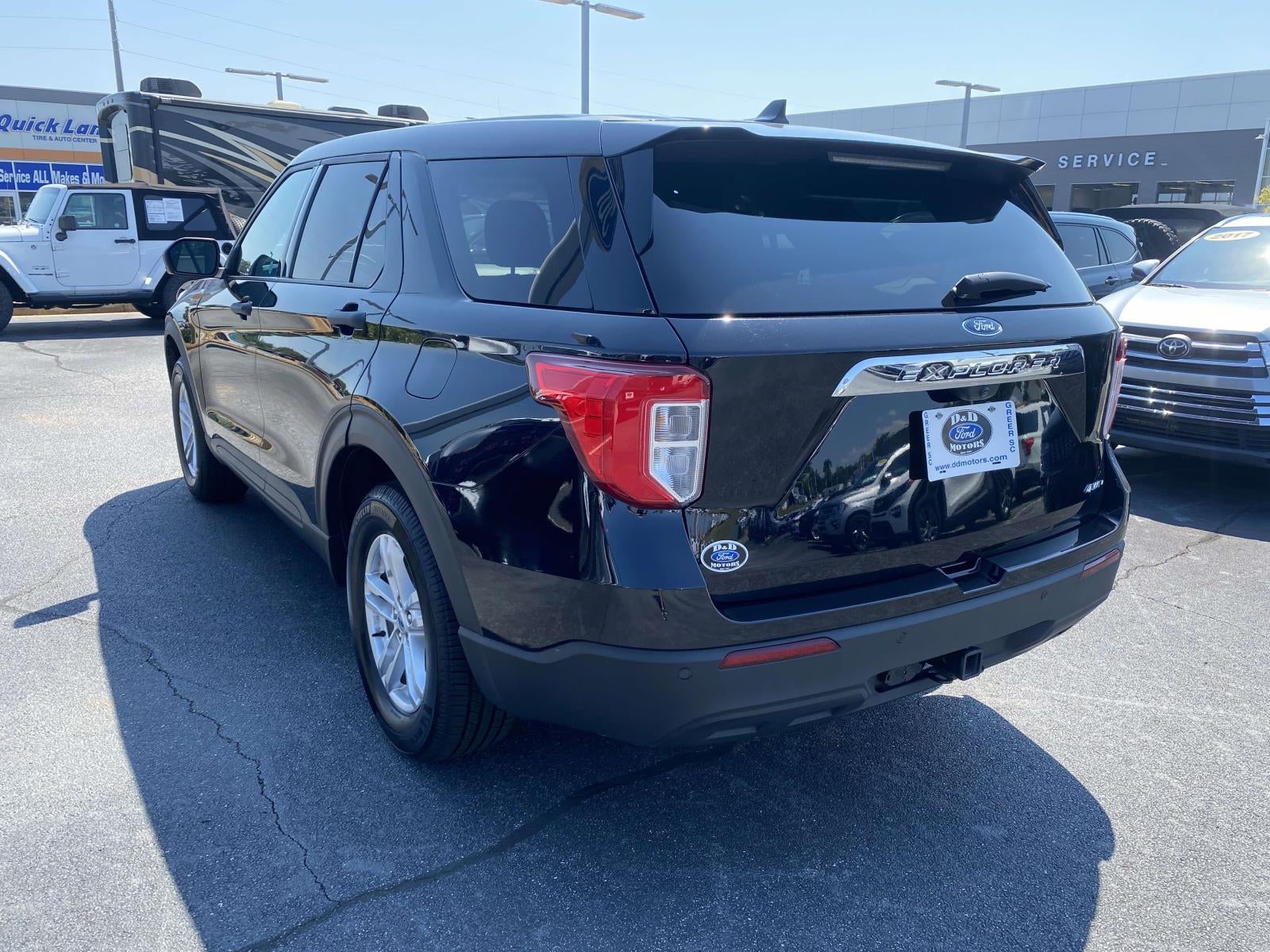 2023 Ford Explorer Base