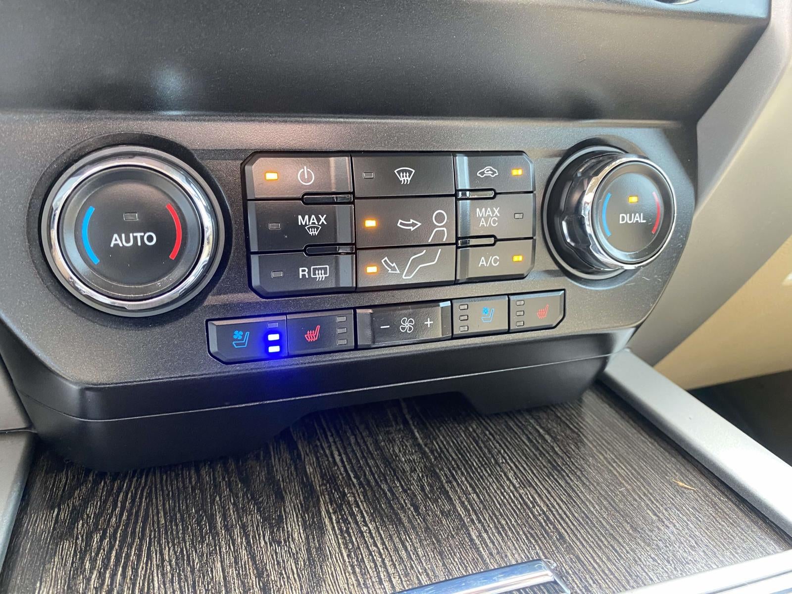 2021 Ford F-250SD Lariat