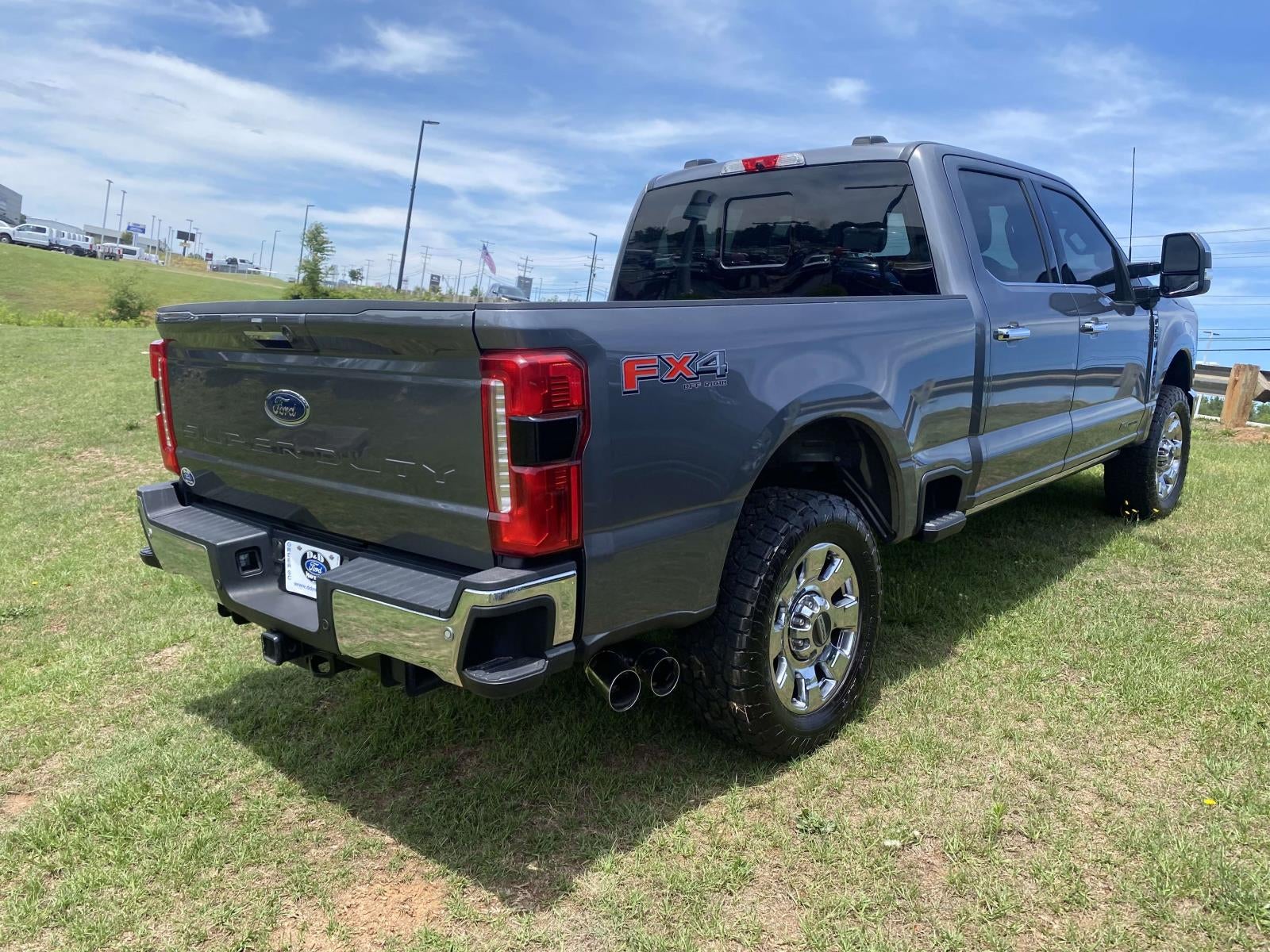 2024 Ford F-250SD Lariat