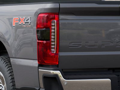 2027 Ford F-350SD Lariat