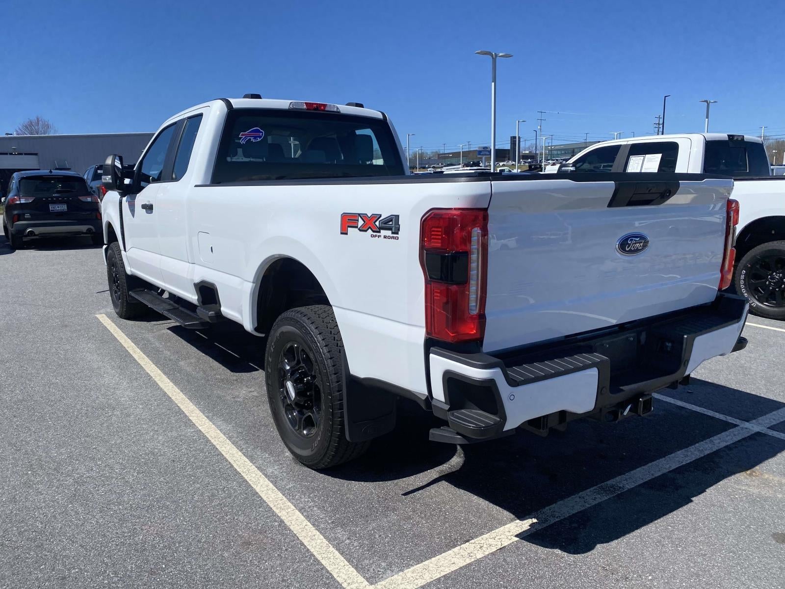 2023 Ford F-350SD XL