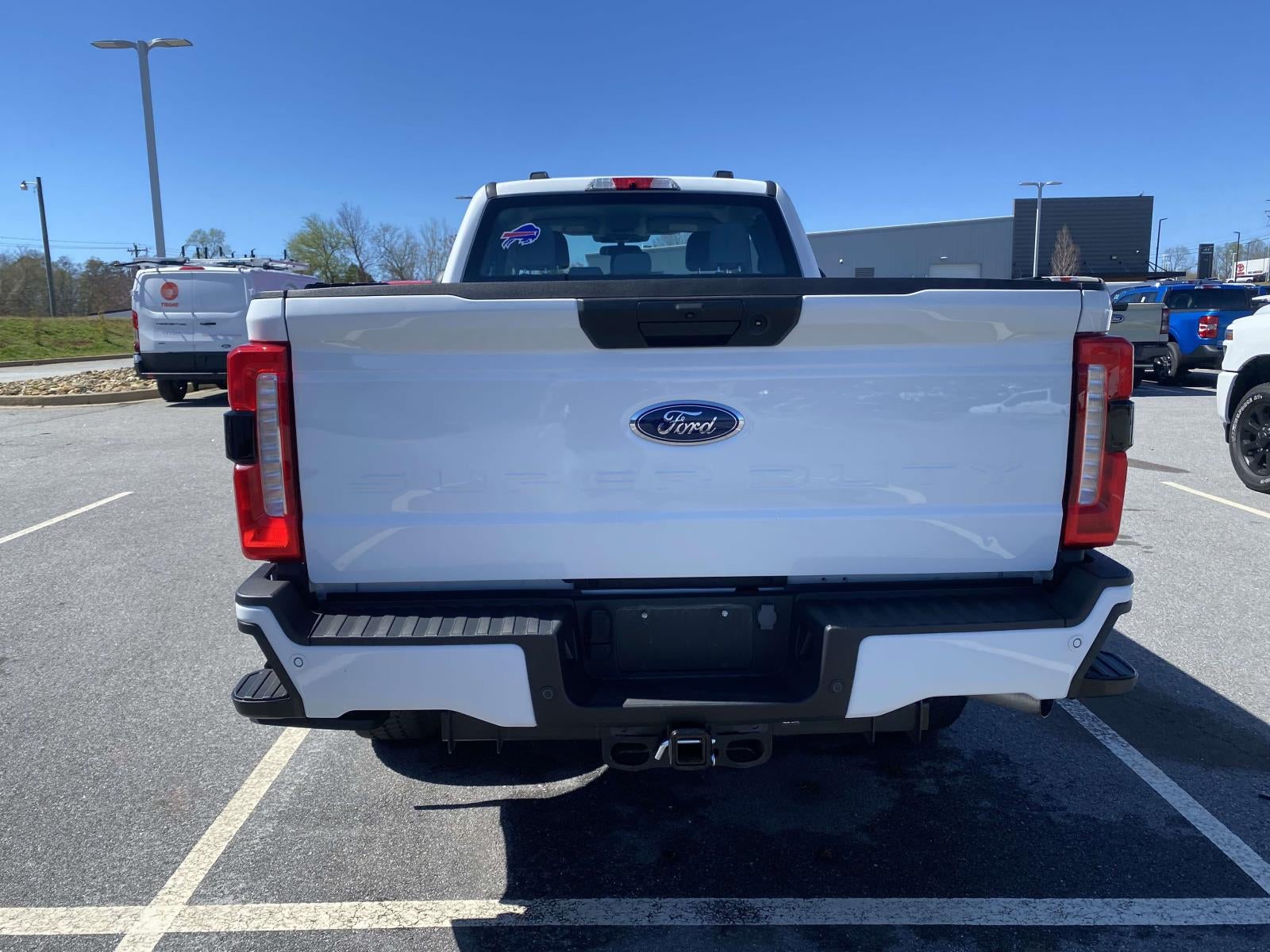 2023 Ford F-350SD XL