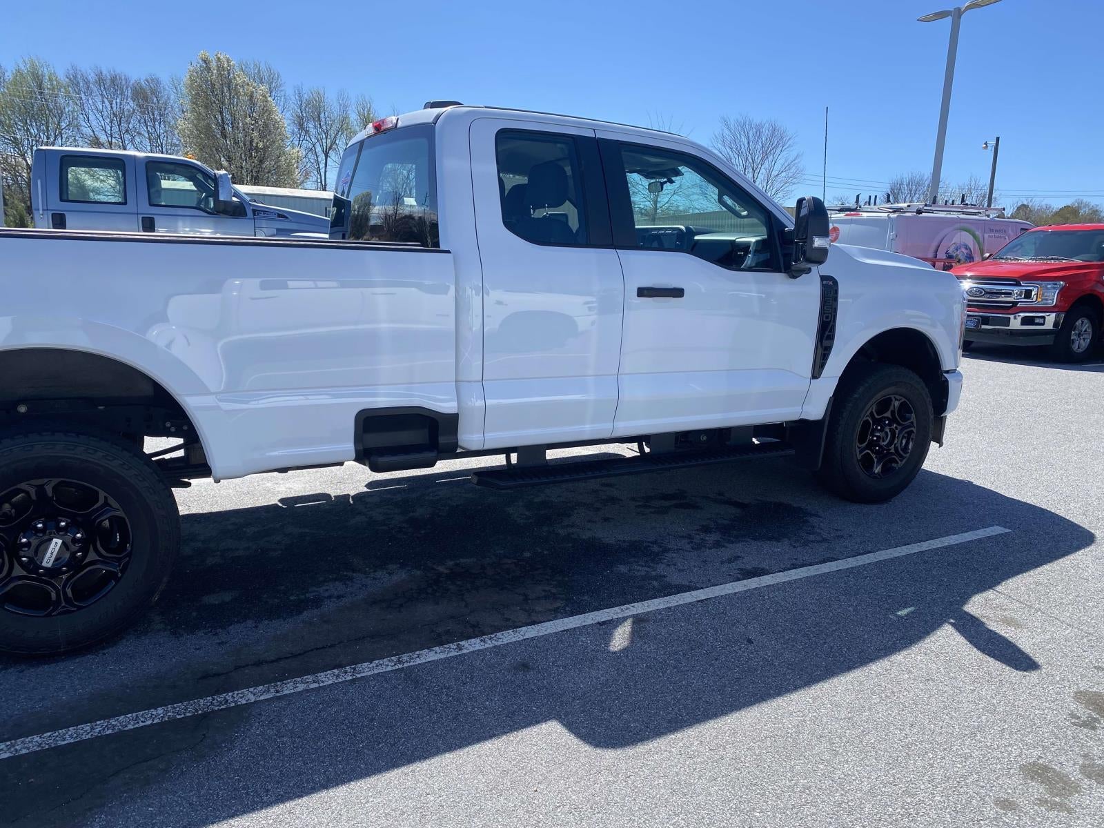 2023 Ford F-350SD XL