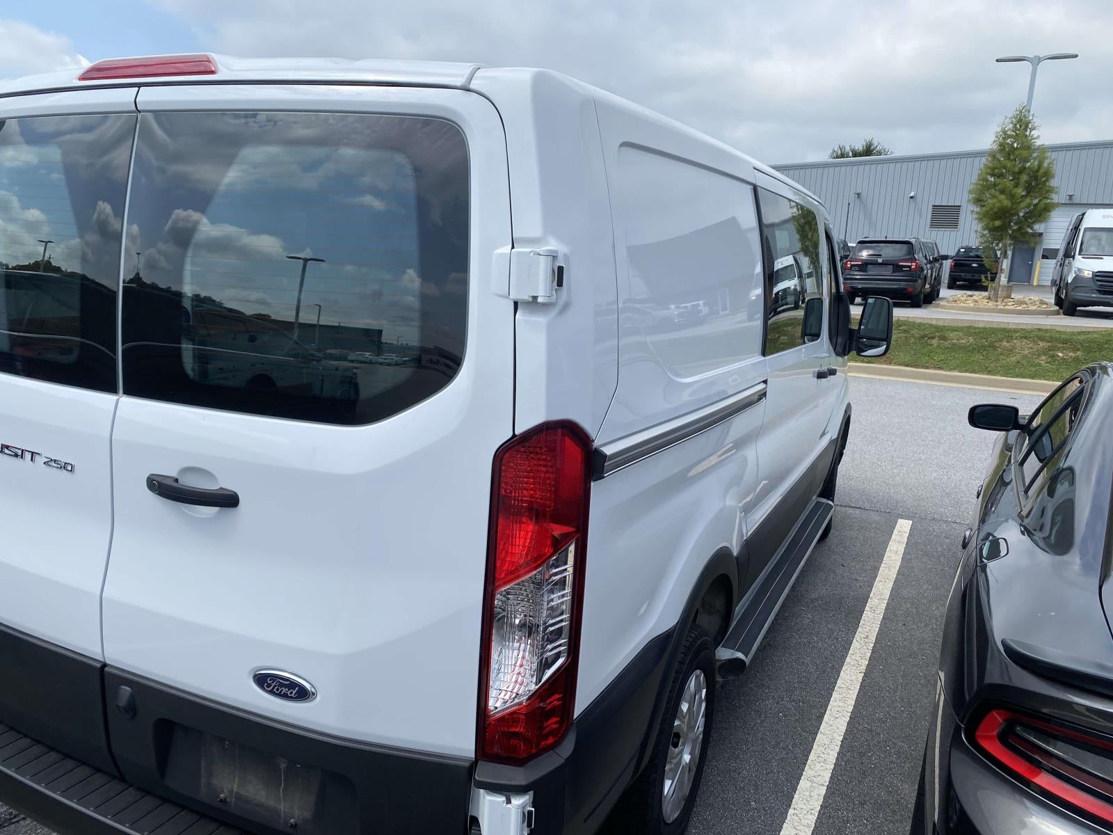 2025 Ford Transit-250 Base