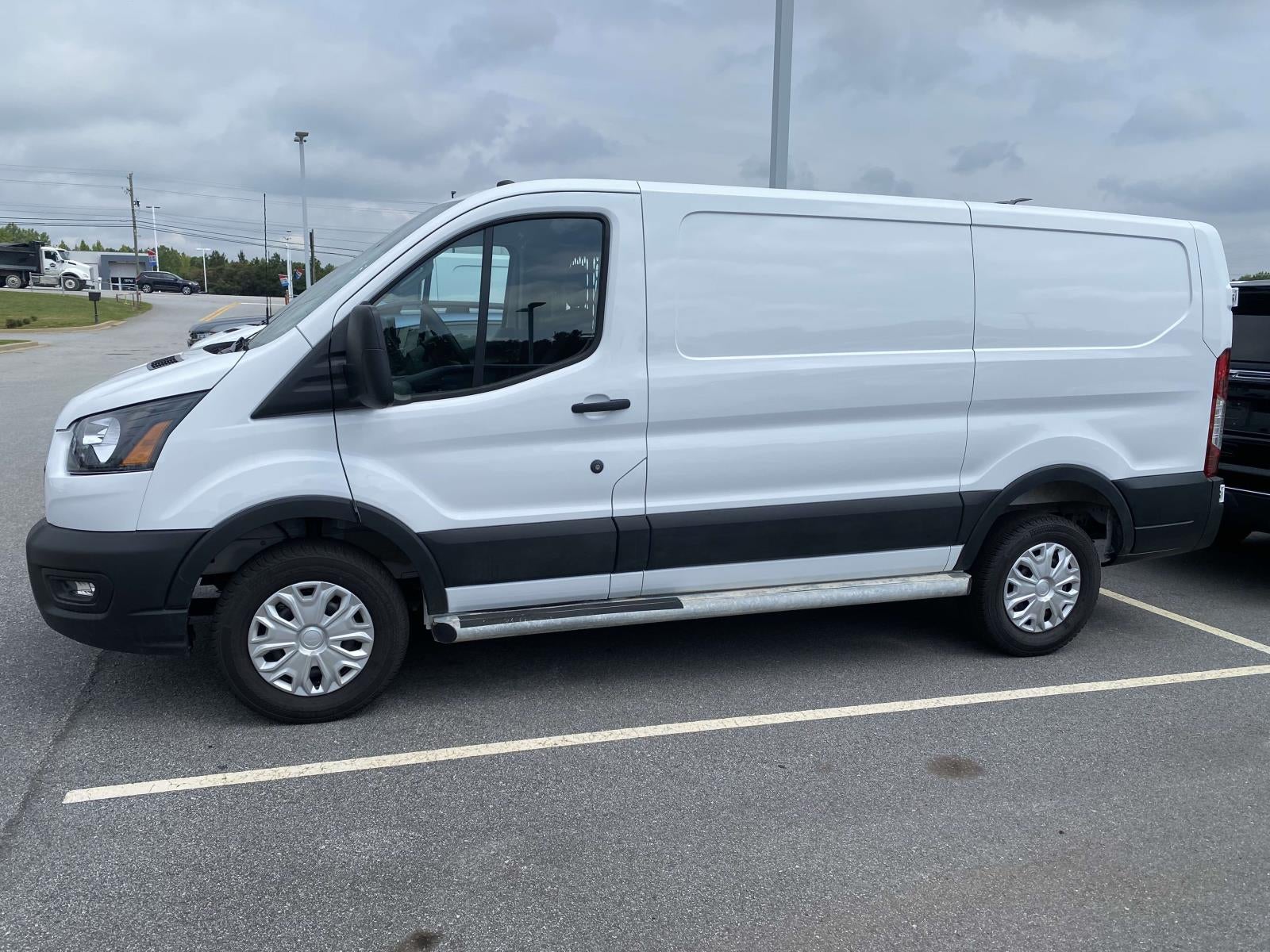 2025 Ford Transit-250 Base