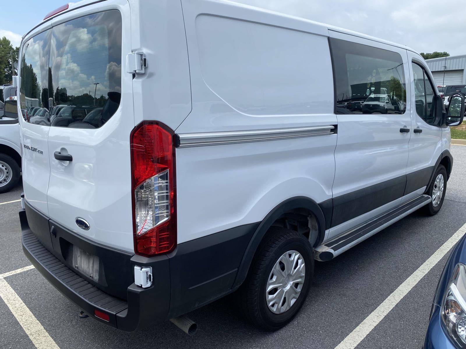 2025 Ford Transit-250 Base