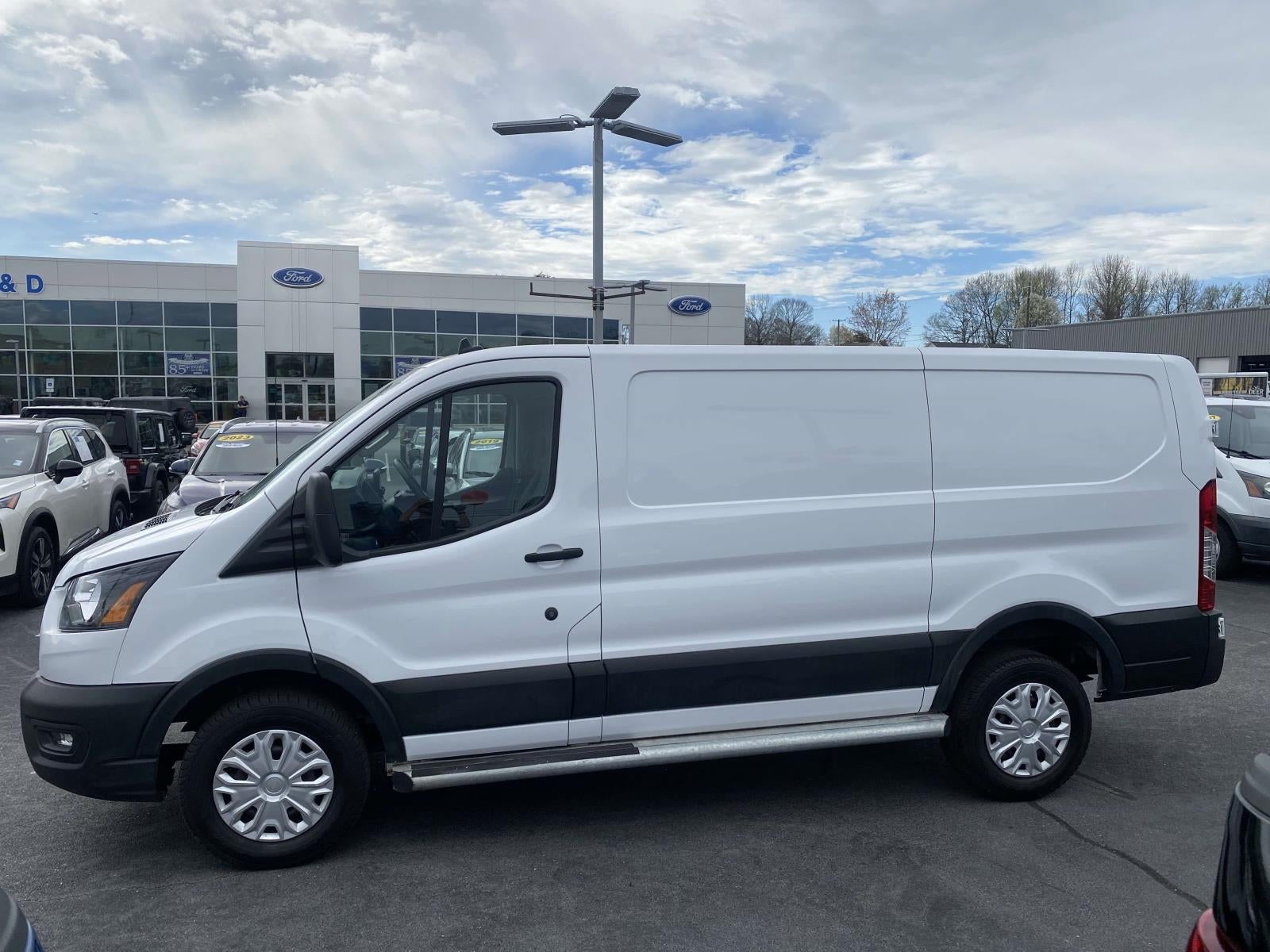 2024 Ford Transit-250 Base