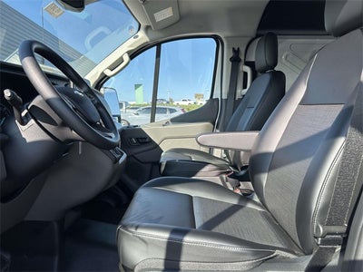 2025 Ford Transit-250 Base