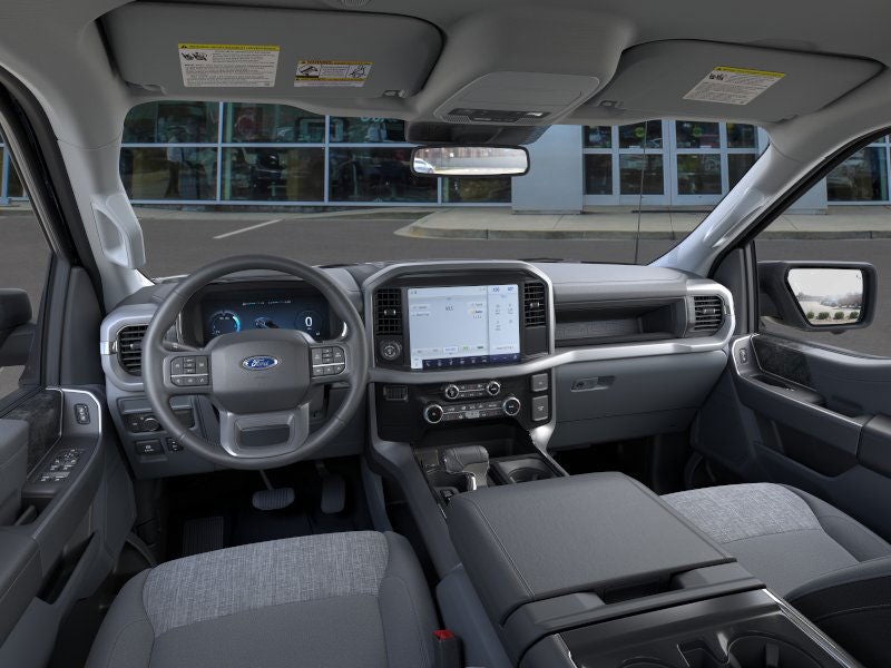 2025 Ford F-150 Lightning XLT