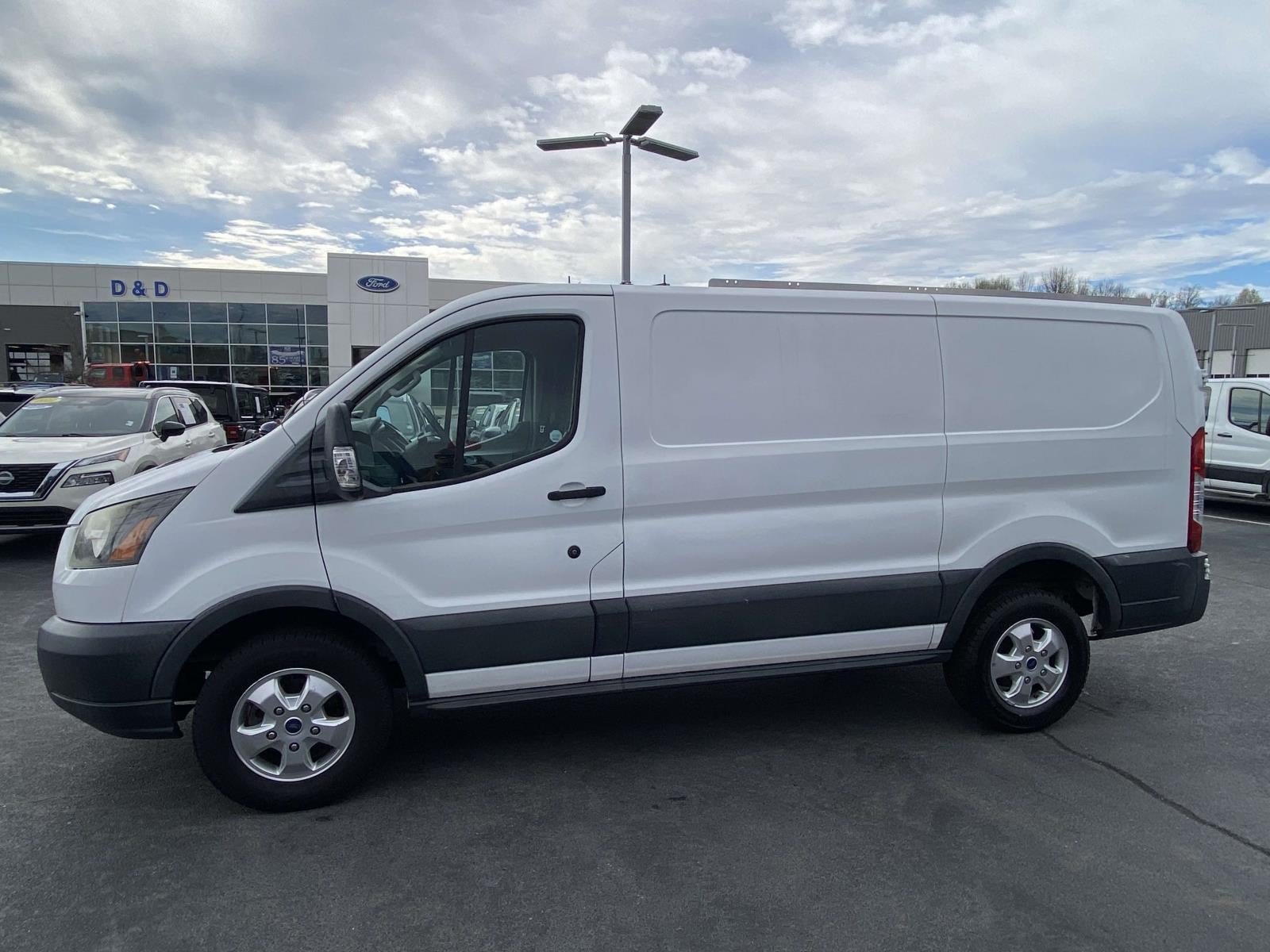 2017 Ford Transit-250 Base
