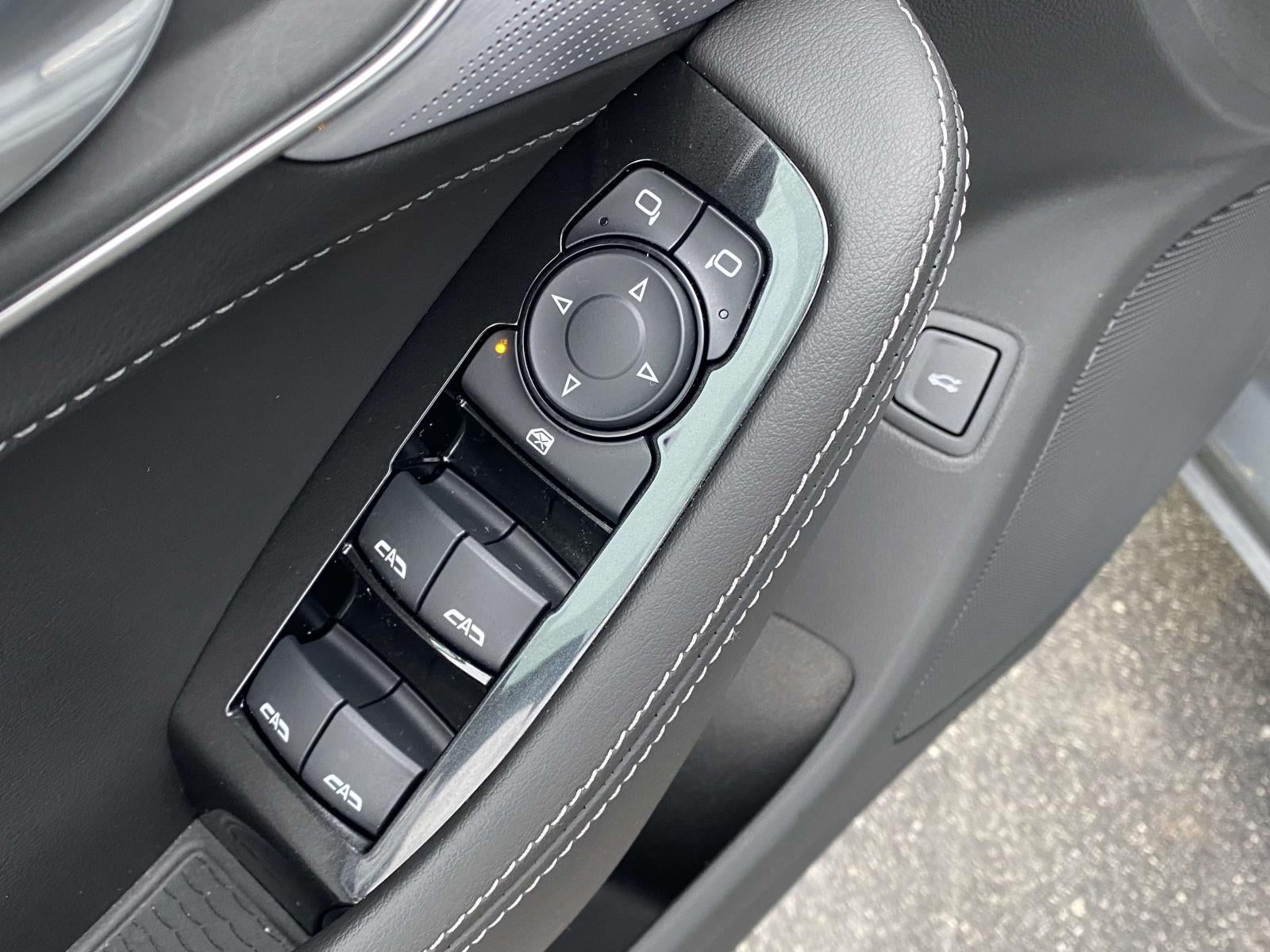 2024 Cadillac CT5 Luxury