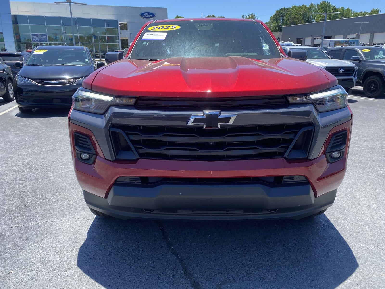 2025 Chevrolet Colorado LT