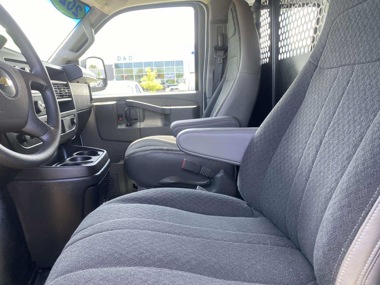 2024 Chevrolet Express 2500 Work Van Cargo