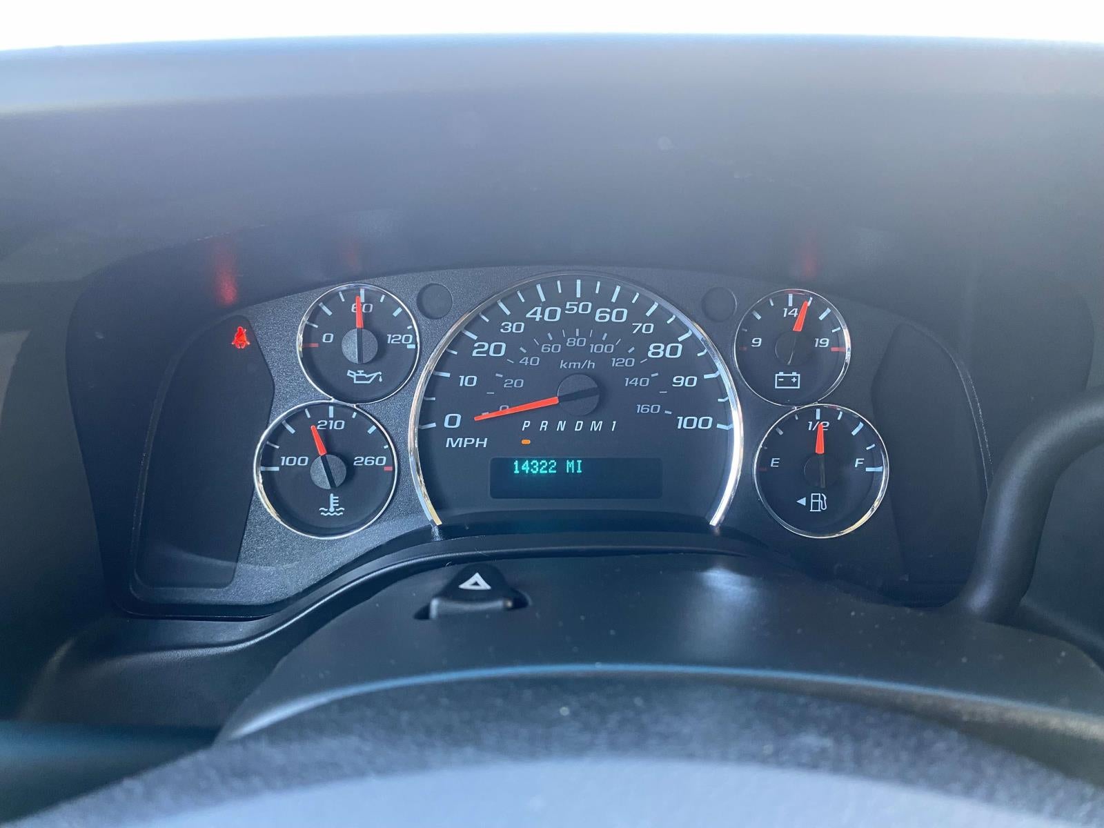 2024 Chevrolet Express 2500 Work Van Cargo