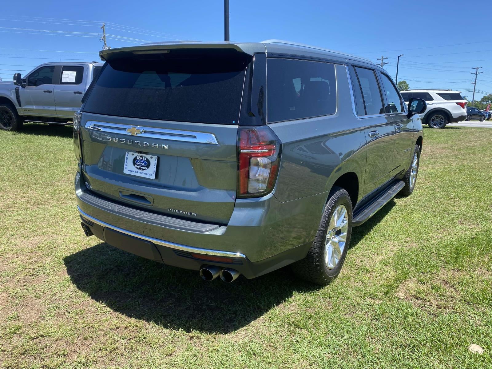 2023 Chevrolet Suburban Premier